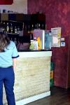 Polițiștii, cu ochii pe elevi! Sancțiuni în barurile din apropierea unităților de învățământ din Dorohoi