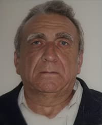 Amintirea ta va rămâne vie pentru totdeauna în sufletele noastre