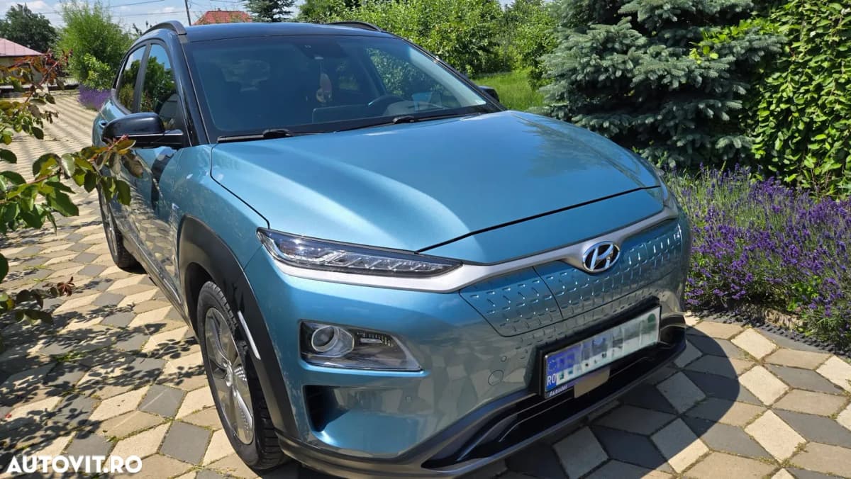 Vând Hyundai KONA 204CP Luxury+ - 2
