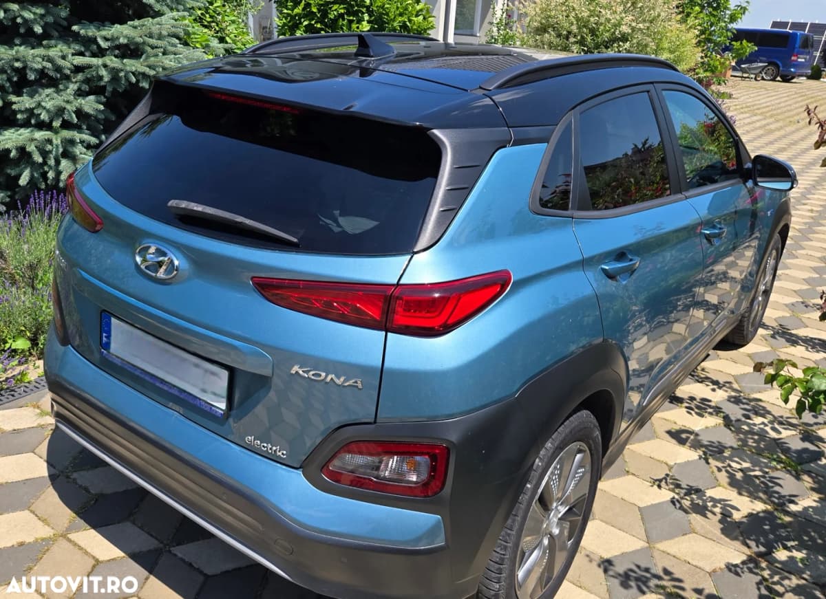 Vând Hyundai KONA 204CP Luxury+ - 3