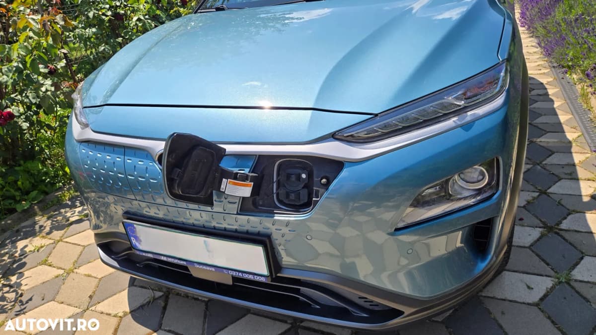 Vând Hyundai KONA 204CP Luxury+ - 5