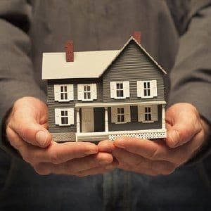 Ofer spre închiriere casă cu etaj în Dorohoi, zonă centrală - 1