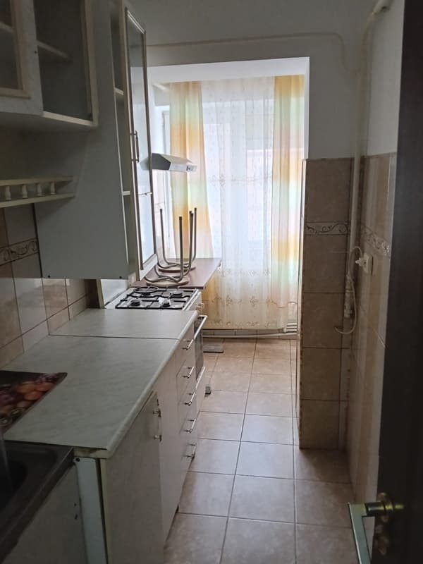 Închiriez garsonieră pe termen lung - 7