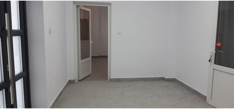 Închiriez spațiu de 400 mp în Dorohoi, zona Obor - 4
