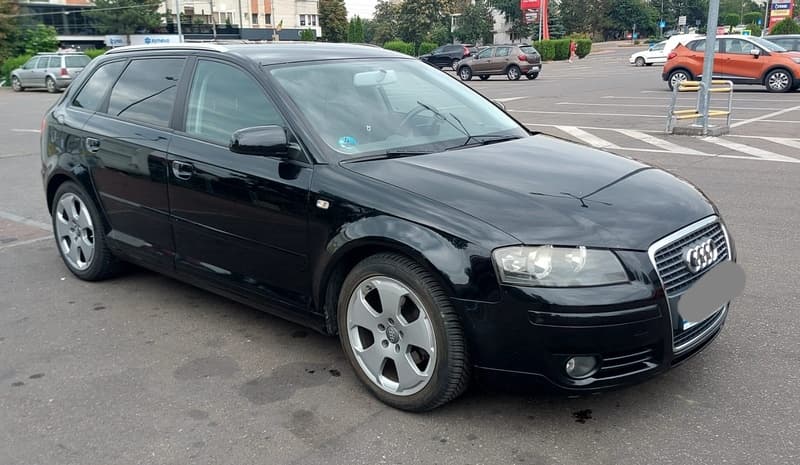 De vânzare Audi A3 sportback, 2007, 1.6 fsi (benzină), 242448 km, cutie de viteze manuală, AC automat, 2450 € neg., relații la 0756524910, Dorohoi (Bt). - 2