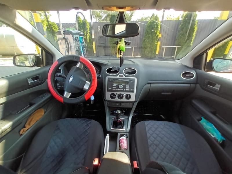 Vând Ford focus 1.8 tdci an 2006 - 3