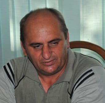 Primarul-Jucator a fost salvat de favoritul sau EMIL BOC! 