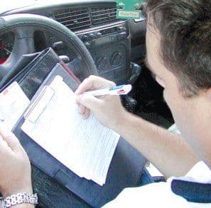 Depistat in trafic la volanul unui autovehicul neînmatriculat 