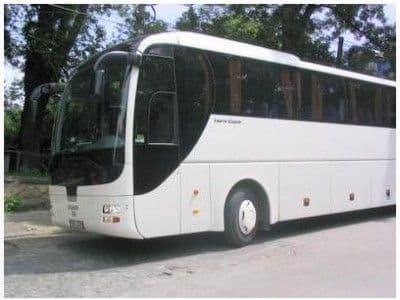 Transportatorii ameninţaţi că nu-şi mai primesc licenţele