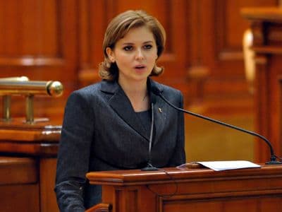 Planul lui Băsescu pentru SUSPENDAREA opoziţiei