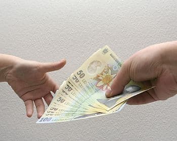 Guvernul a convenit cu FMI: Salariul minim nu creşte mai mult de 670 lei