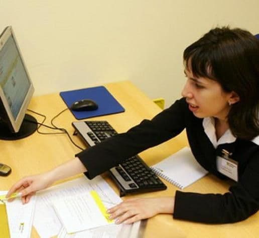 Nici o bancă nu mai poate adăuga comisioane contractelor deja semnate