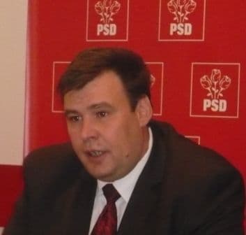 Oprisanu vrea concurs pentru sefii de sectii 