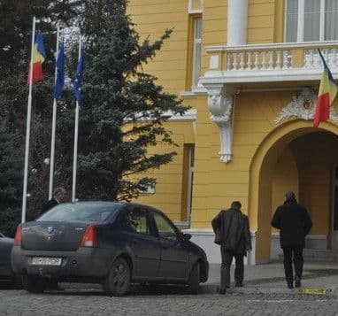 NEWS ALERT: Schimbări radicale în politica botoşăneană