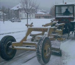 Responsabilii cu deszăpezirea spun ca sunt pregătiţi pentru venirea iernii