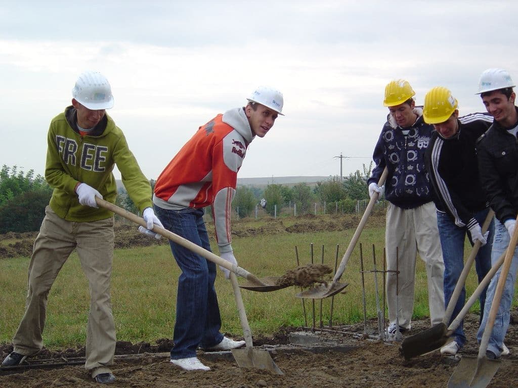 Interviu cu Adrian Magda, coordonator voluntari Habitat for Humanity România