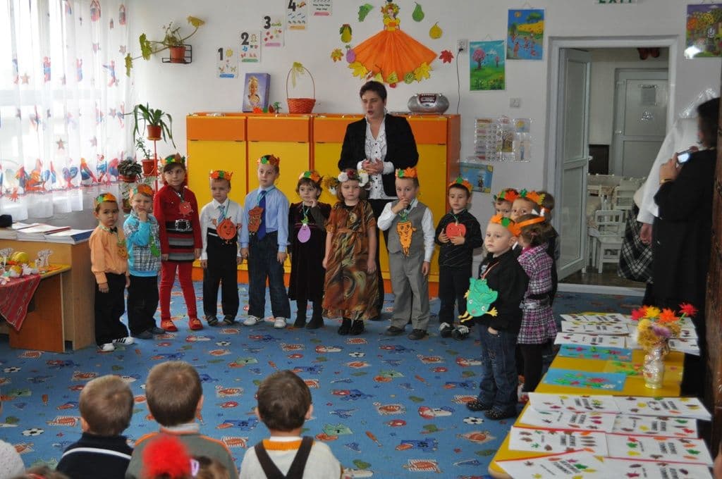 [VIDEO][GALERIE FOTO] Grădiniţa  nr. 10  Dorohoi: „Împreună  pentru  copiii  noştri”