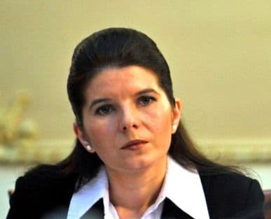 Monica Iacob-Ridzi are nevoie de transplant