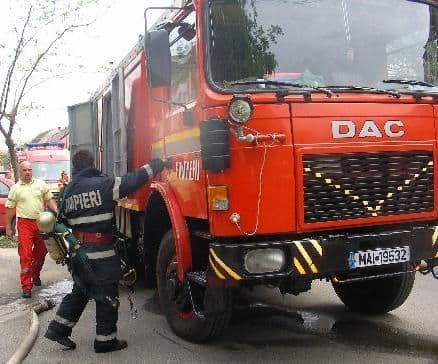 Patru incendii în prima zi din decembrie  