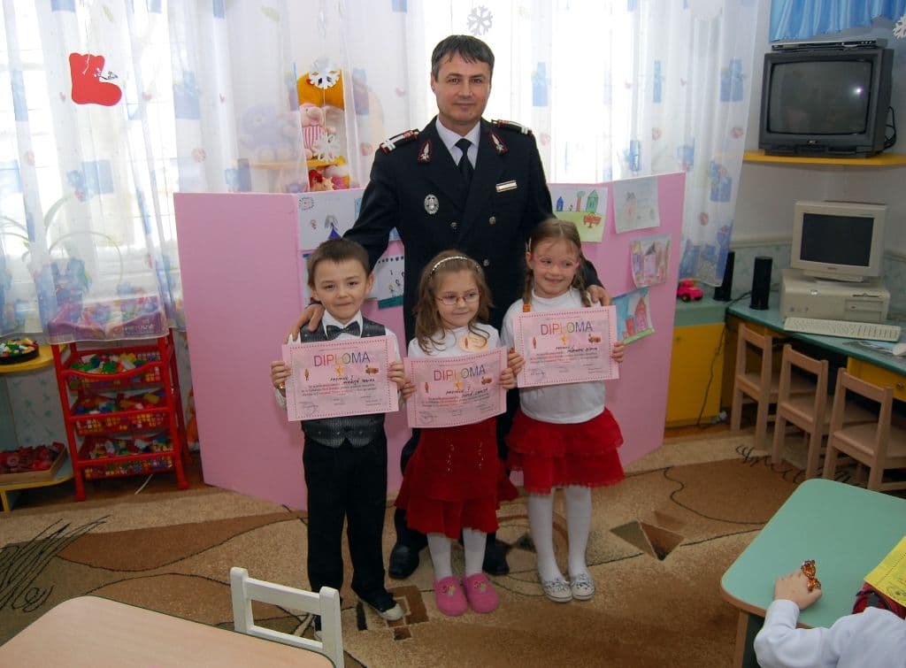  “MICUL POMPIER” la Gradiniţa cu program prelungit nr.6 Dorohoi