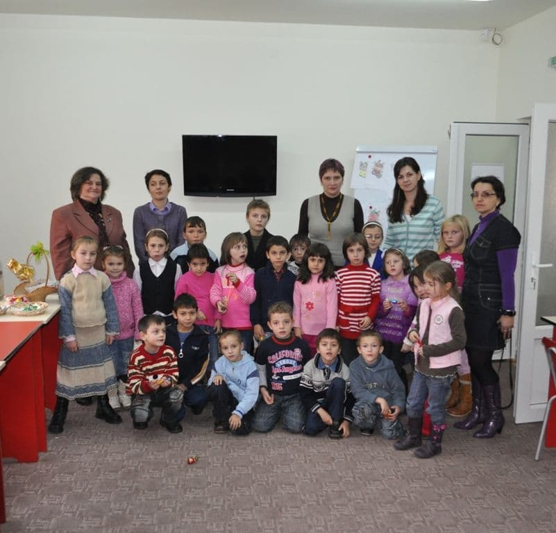 [VIDEO][FOTO] Grădiniţa nr.10 Dorohoi: „E  vremea  colindelor”