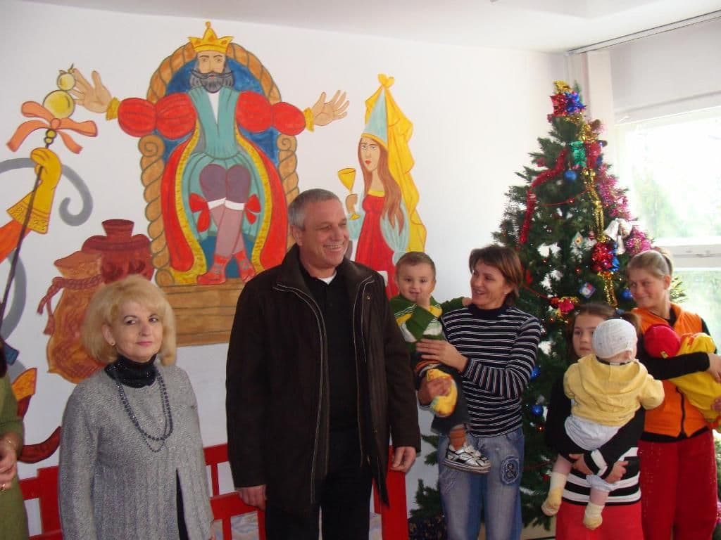 [FOTO] Organizatia Municipala a PSD Botosani alaturi de copii