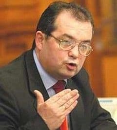 Emil Boc: Presedintele nu imi da ordine