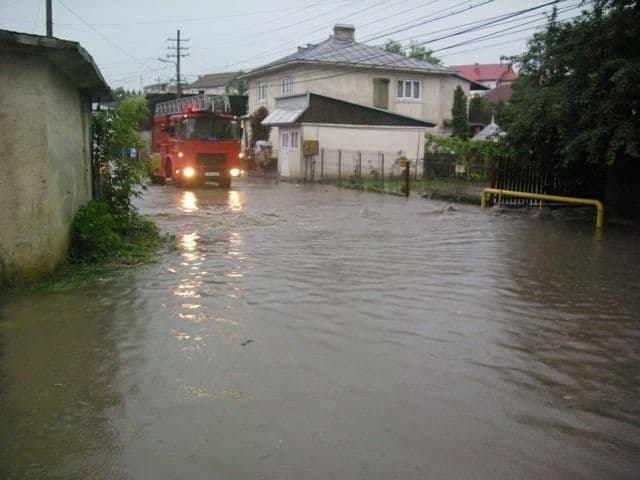 pod la inundatii (2)