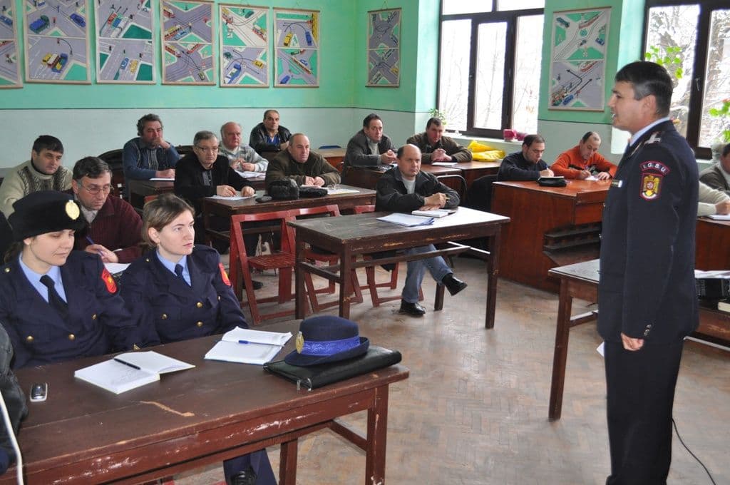 In‌sructaj ISU (3)