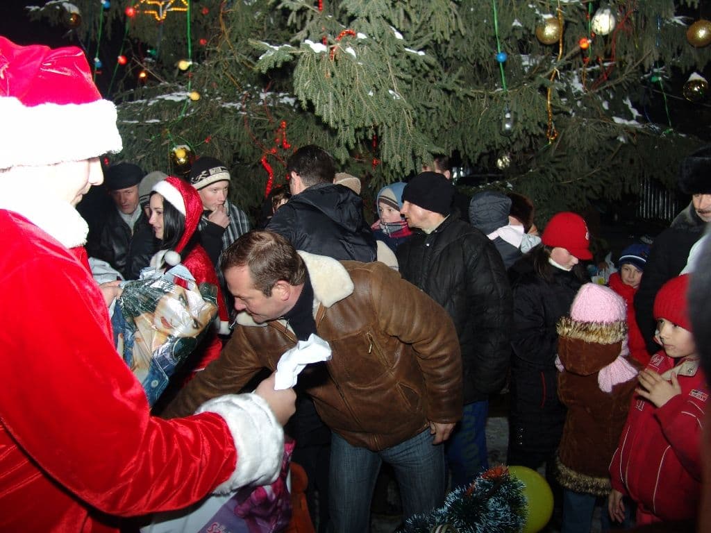 Mos Craciun a revenit in Dorohoi (3)