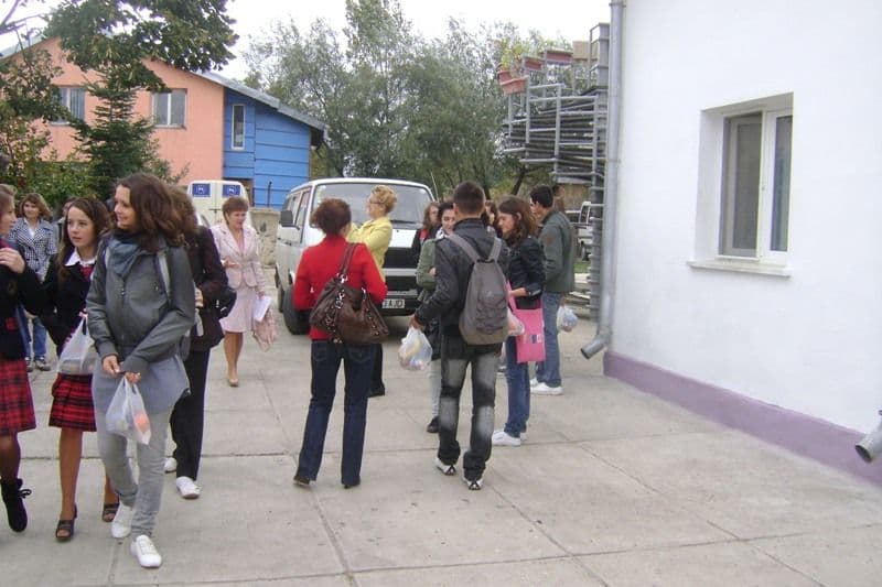 Centrul Social de Asistenţă (2)