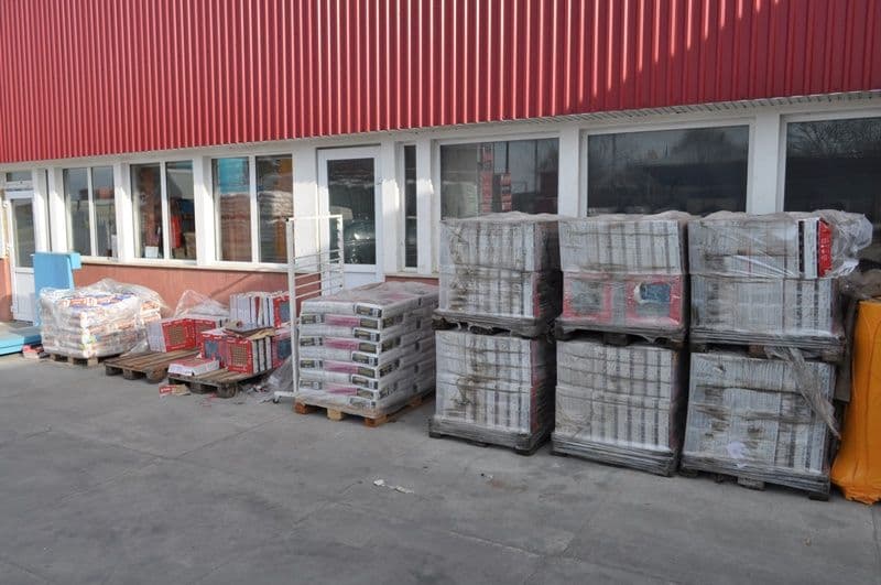 Distributie materiale sinistrati (2)