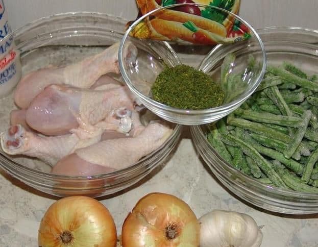 Ostropel de pui cu fasole verde 
