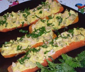 Morcov cu salată de mere şi maioneză