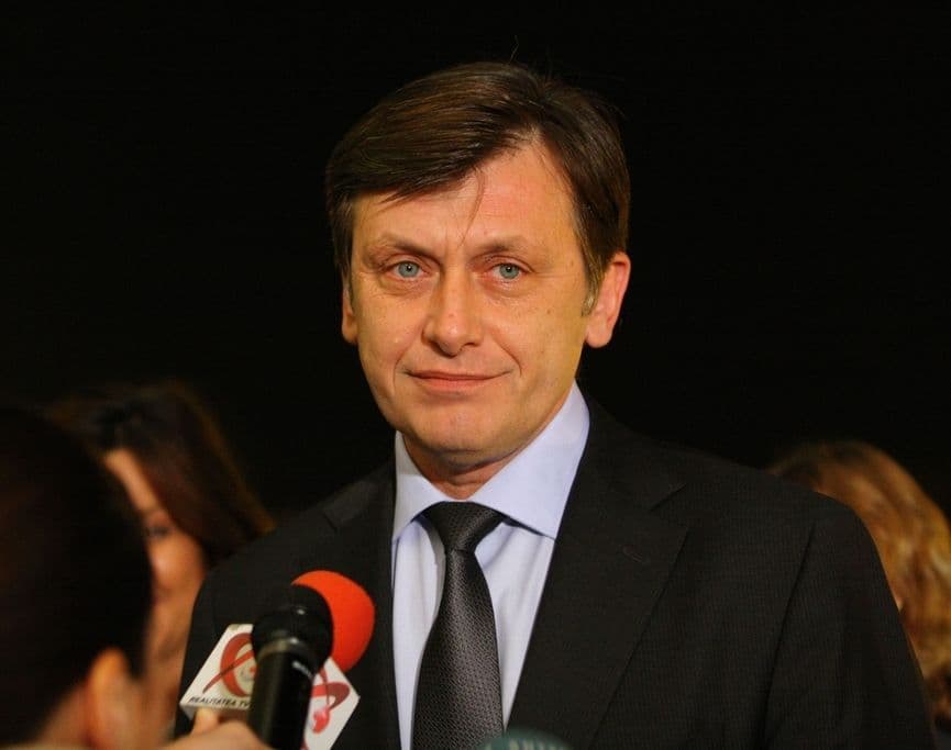 Crin Antonescu: Am convenit cu PSD asupra elementelor fundamentale ale alianţei