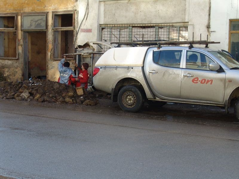 Demolarile provoaca probleme furnizorului de energie electrica