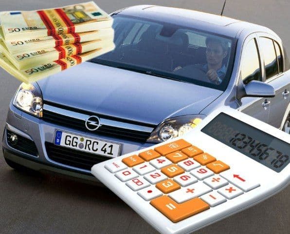 Se majorează taxa auto pentru maşinile uzate 