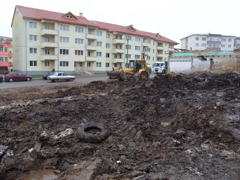Prima etapa a demolarilor, finalizata de SPL Dorohoi