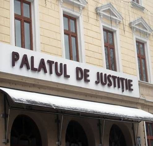 Fostul sef al Administratiei Financiare din  Dorohoi a fost condamnat