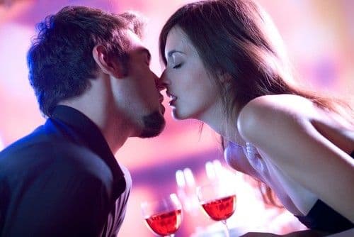 Trucuri de seductie demonstrate stiintific