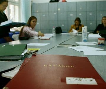 Salariile profesorilor botosaneni din luna martie puse sub semnul intrebarii
