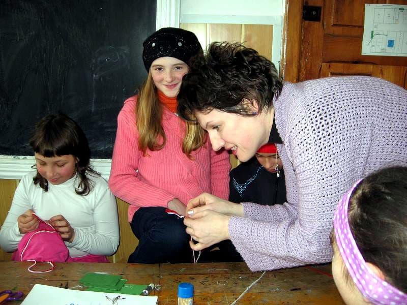 [FOTO] Proiect educational - parteneriat  “Sa ne cunoastem si sa ne pastram traditiile”