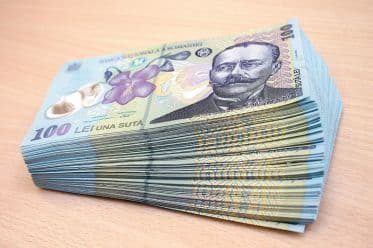 INEDIT : Credite pentru enoriasi, luate de la biserica