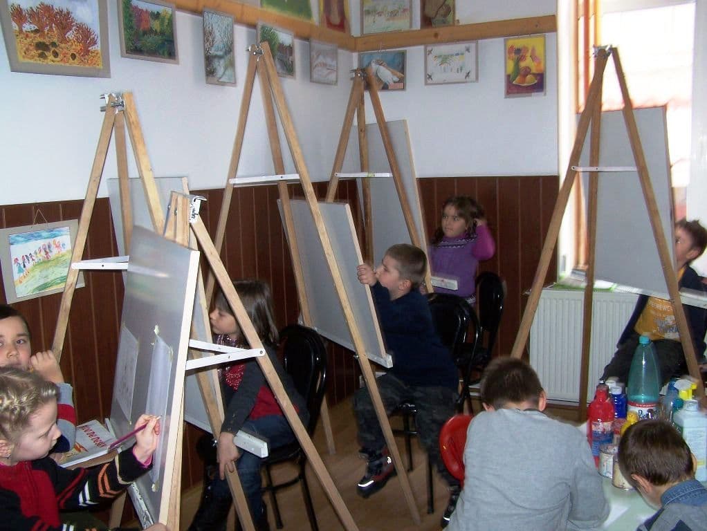 Cercul de „Pictură – Desen” Clubul Copiilor şi Elevilor Dorohoi
