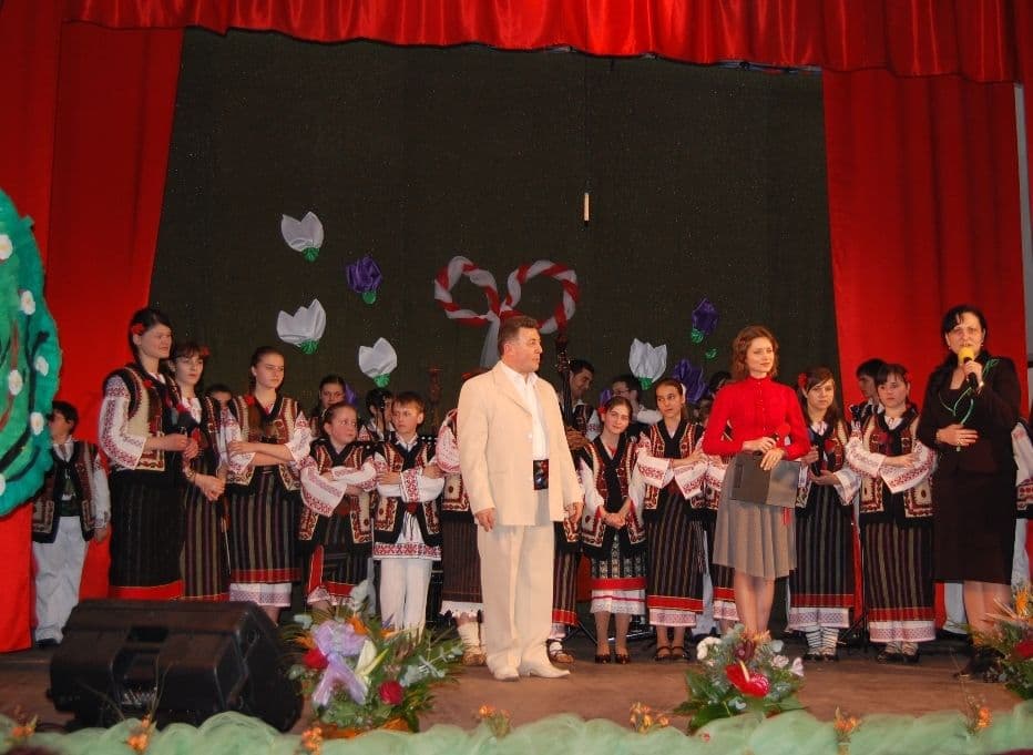 [FOTO] Concertul omagial „FLORI PENTRU MAMA”, ediția a XIII-a 2011