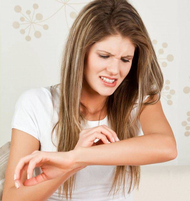  30 de boli de piele ameninţă sănătatea la serviciu