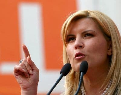 Elena Udrea a rupt PDL Bucureşti în două