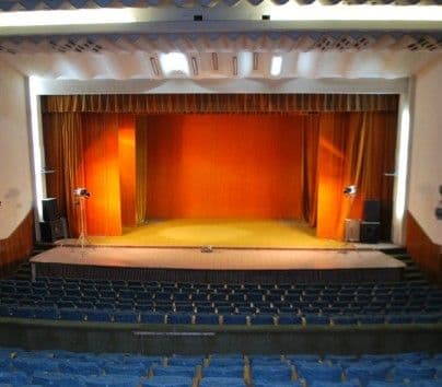 Astăzi pe scena Sălii Teatrului din Dorohoi două spectacole de senzație