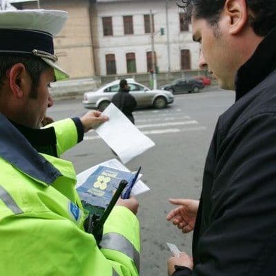 Depăşirea vitezei cu maximum 20 km/h nu va mai fi amendată