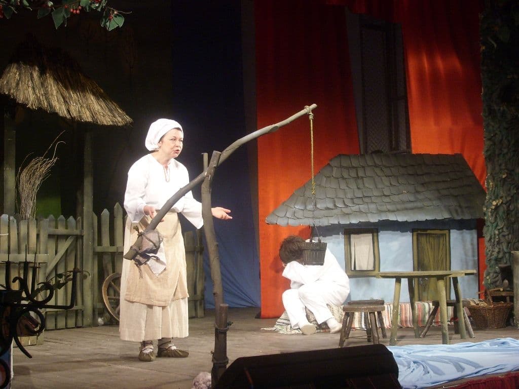  “Amintiri din copilărie” pe scena Sălii Teatrului